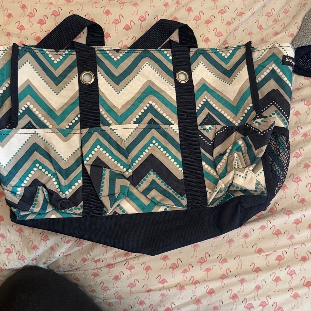 Thirty-One Green and Navy Chevron Tote Bag